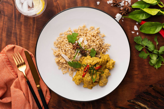 Coconut chicken rendang